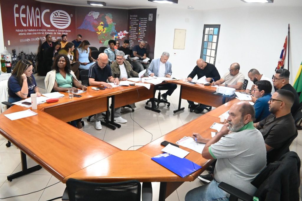Em reunião na FEMACO, Siemaco Osasco discute campanhas salariais 2026 dos trabalhadores em Limpeza Urbana e Áreas Verdes